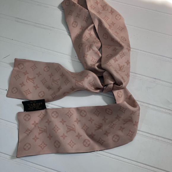 Louis Vuitton Pink Monogram Silk Bandeau Scarf - Picture 1 of 9